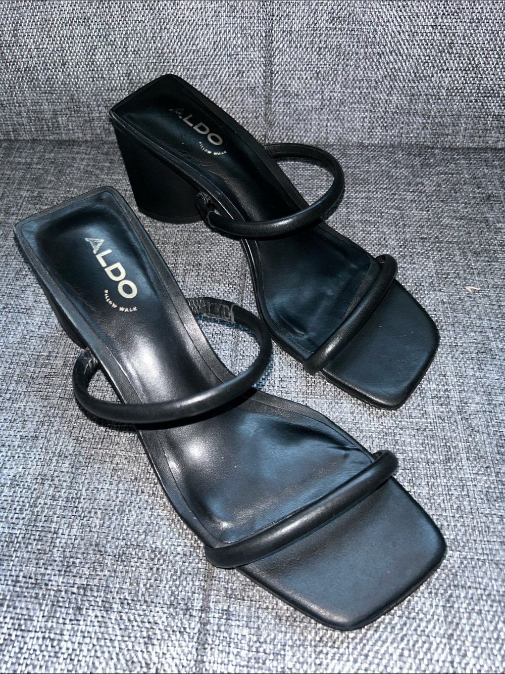 ALDO KITTI Black Minimalist Double-Strap Block Heel Sandals